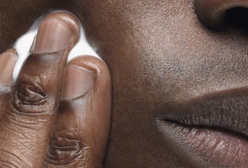 Hudkräm minskar irriterad hud efter rakning