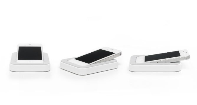 iphone-dockningsstation-Saidoka-Charging-Dock