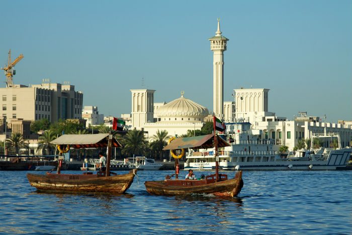 saker man måste göra i dubai dubai creek