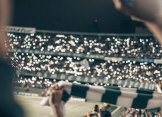 fotbollsmatch publik