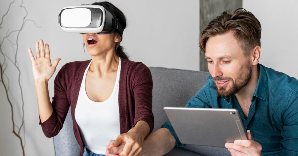 man kvinna vr headset