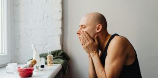 skonsam hudvård för män