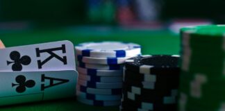 poker marker och spelkort
